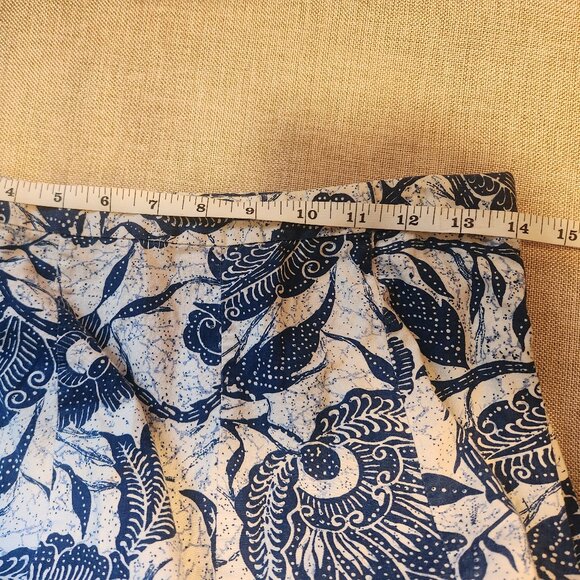 Old Navy Blue and White Floral Cotton Skirt with Yellow Trim Size Small - Picture 3 of 10